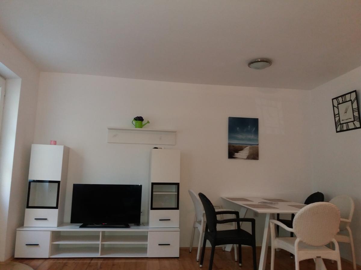 Apartman Marina Krvavica Exterior photo